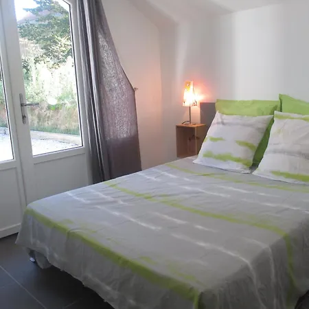 Agreable, Jardin, Toute Equipee, Proche Du Marche, A 300m *