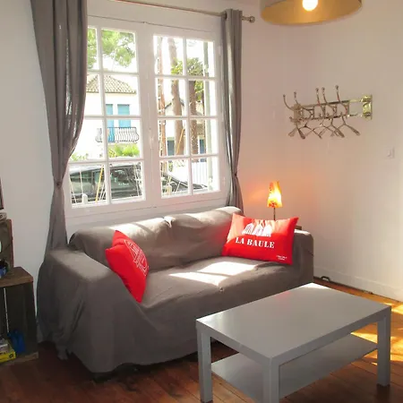 펜션 Agreable, Jardin, Toute Equipee, Proche Du Marche, A 300m *