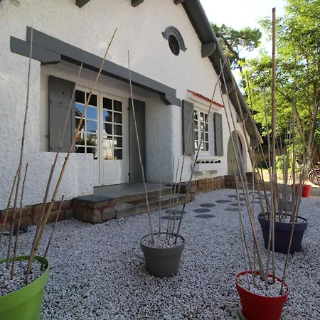 Agreable, Jardin, Toute Equipee, Proche Du Marche, A 300m