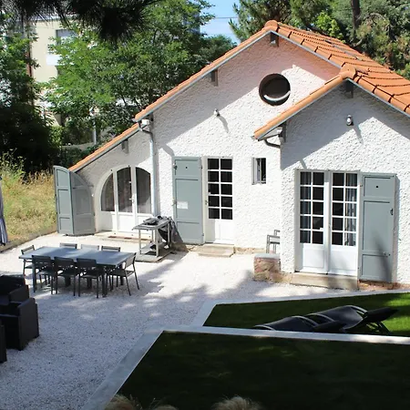Agreable, Jardin, Toute Equipee, Proche Du Marche, A 300m * La Baule-Escoublac