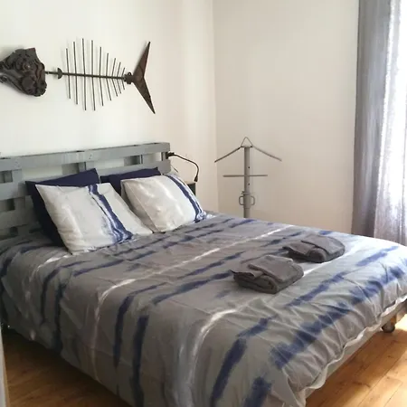 Agreable, Jardin, Toute Equipee, Proche Du Marche, A 300m Ferienhaus *