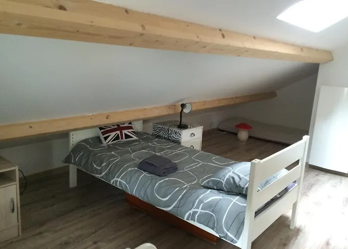 Agreable, Jardin, Toute Equipee, Proche Du Marche, A 300m