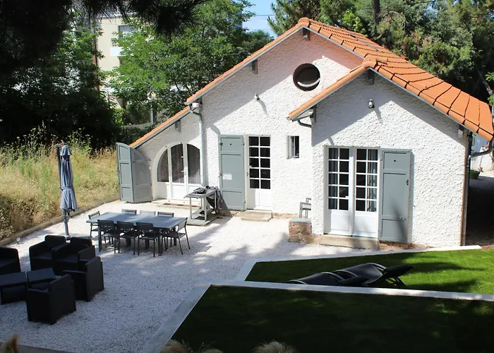 Agreable, Jardin, Toute Equipee, Proche Du Marche, A 300m * La Baule-Escoublac